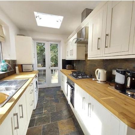 Holiday Home In Kidderminster Extérieur photo